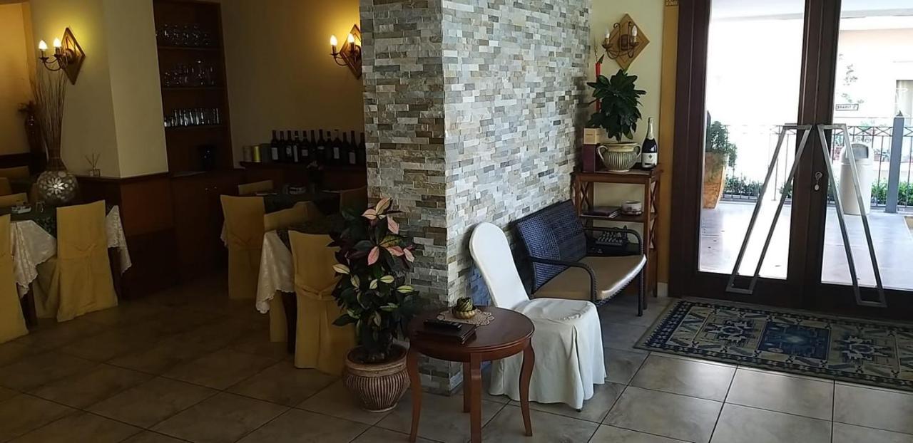 Hotel La Conca Villa San Giovanni Exterior photo